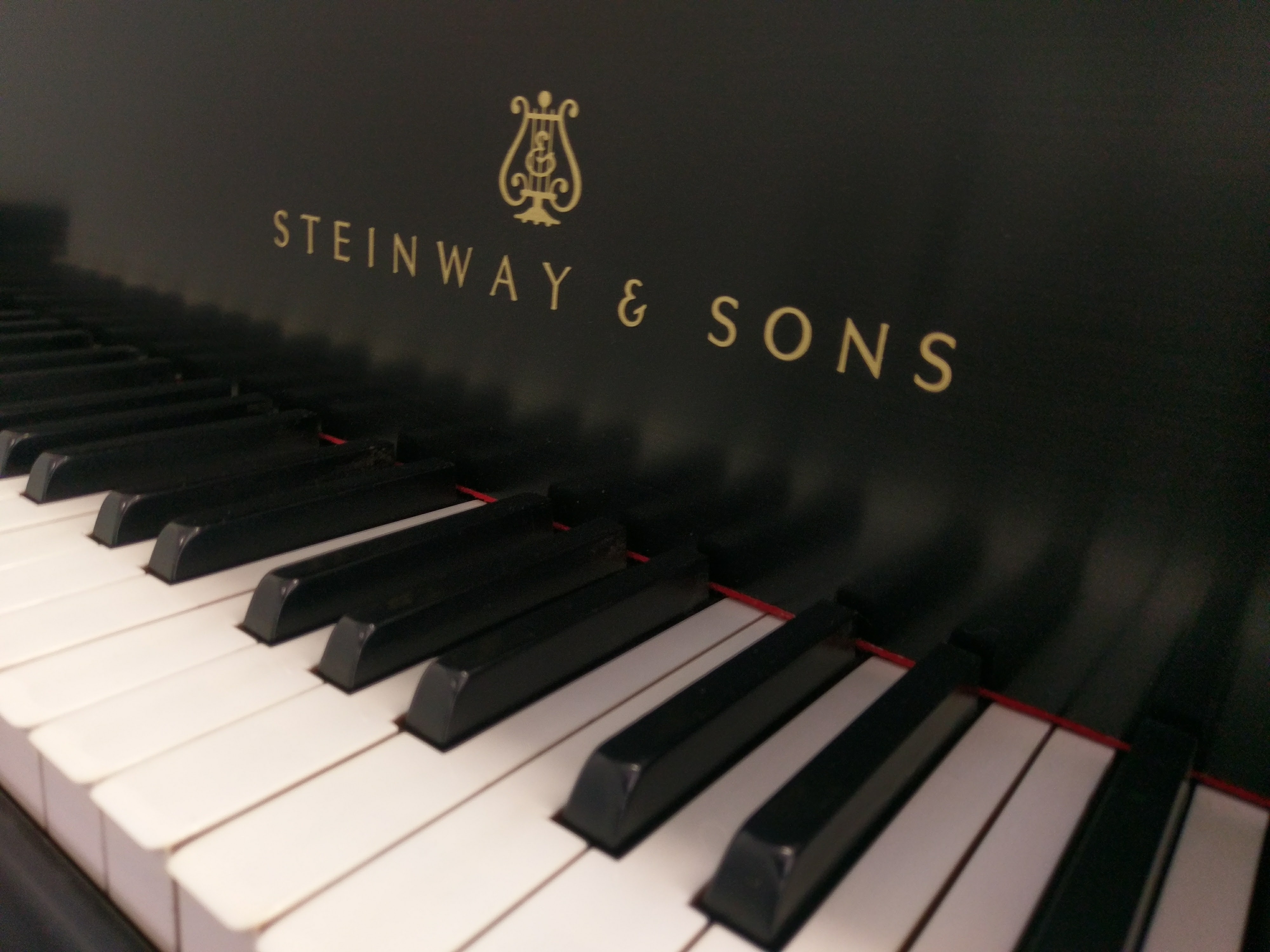 grand piano steinway and sons