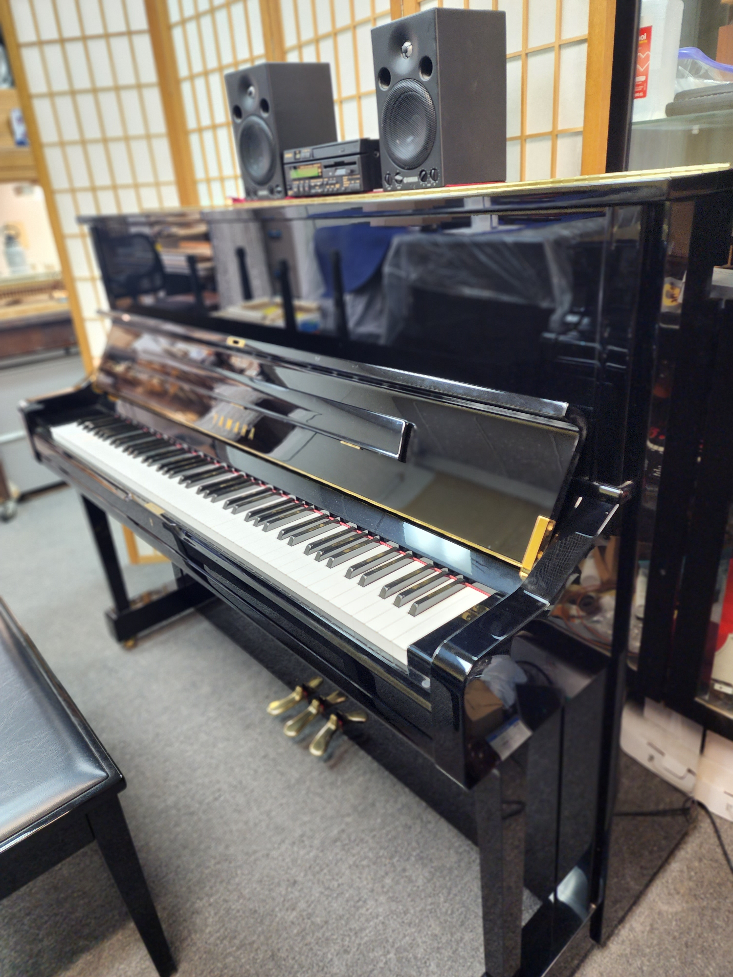 1b-Pre-Owned-2006-YAMAHA-DU1A-Disklavier-Upright-Piano-For-Sale